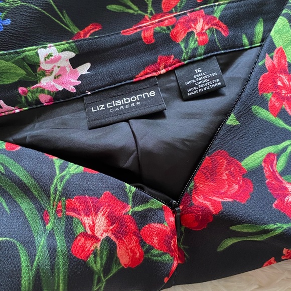 Liz Claiborne Career Black Floral Midi Skirt - Picture 6 of 9